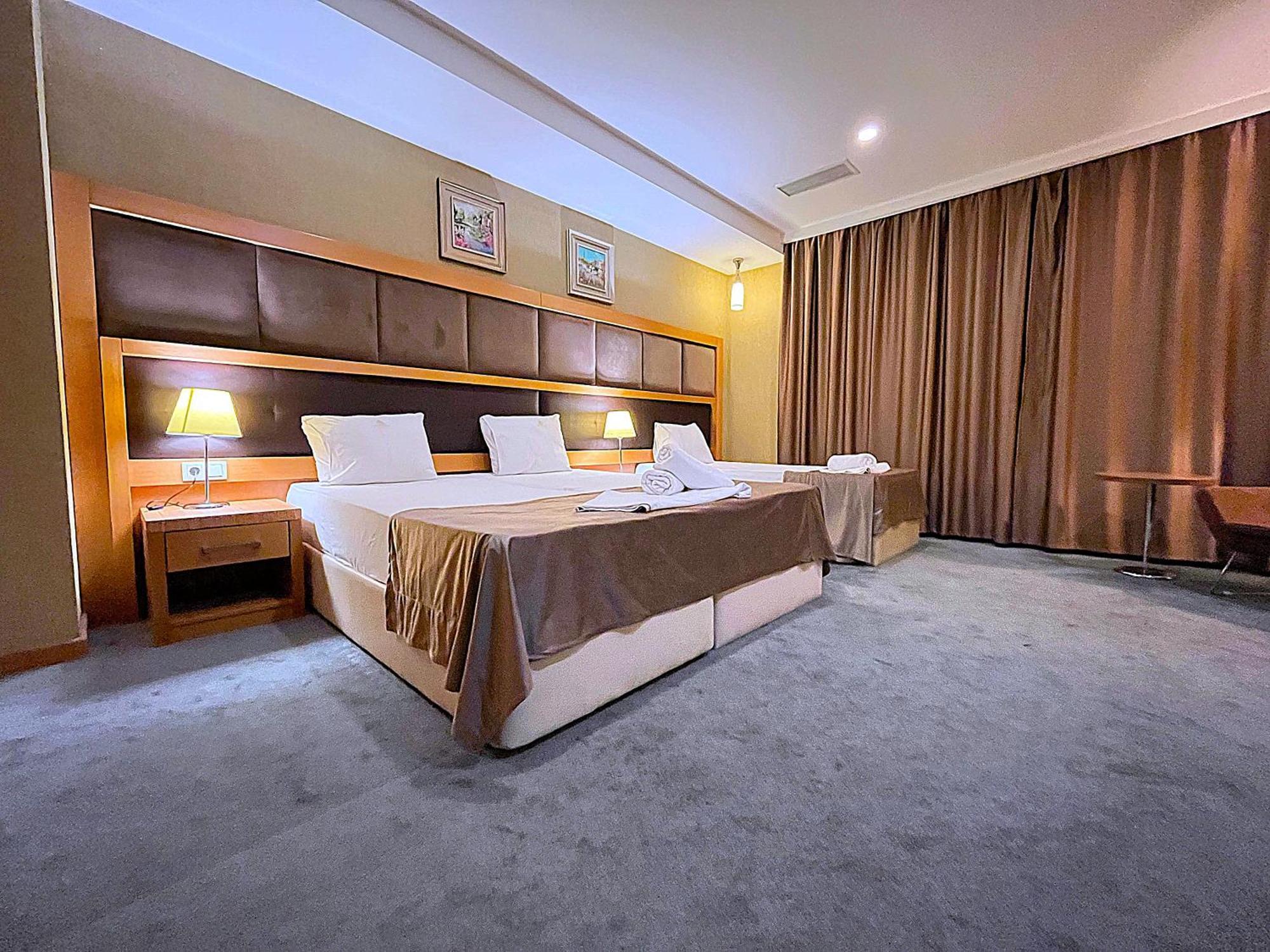 באקו Gm City Hotel חדר תמונה