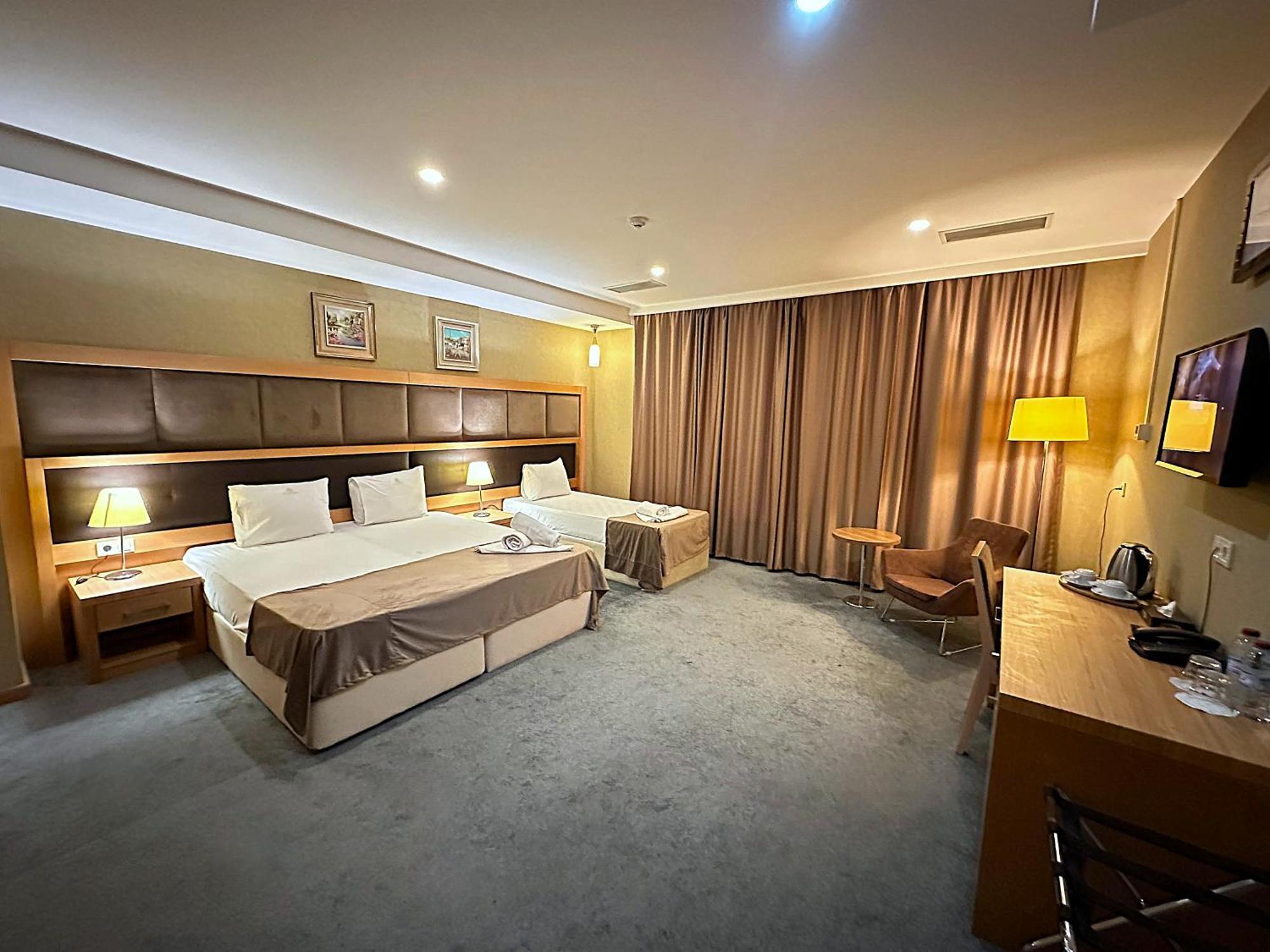 באקו Gm City Hotel מראה חיצוני תמונה