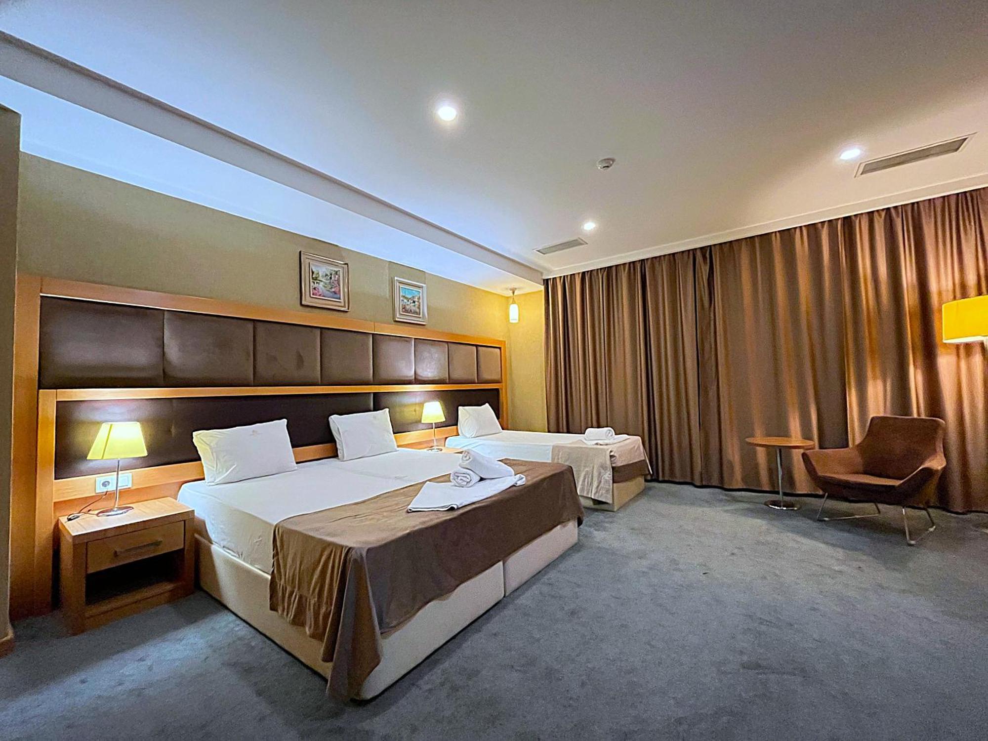 באקו Gm City Hotel חדר תמונה