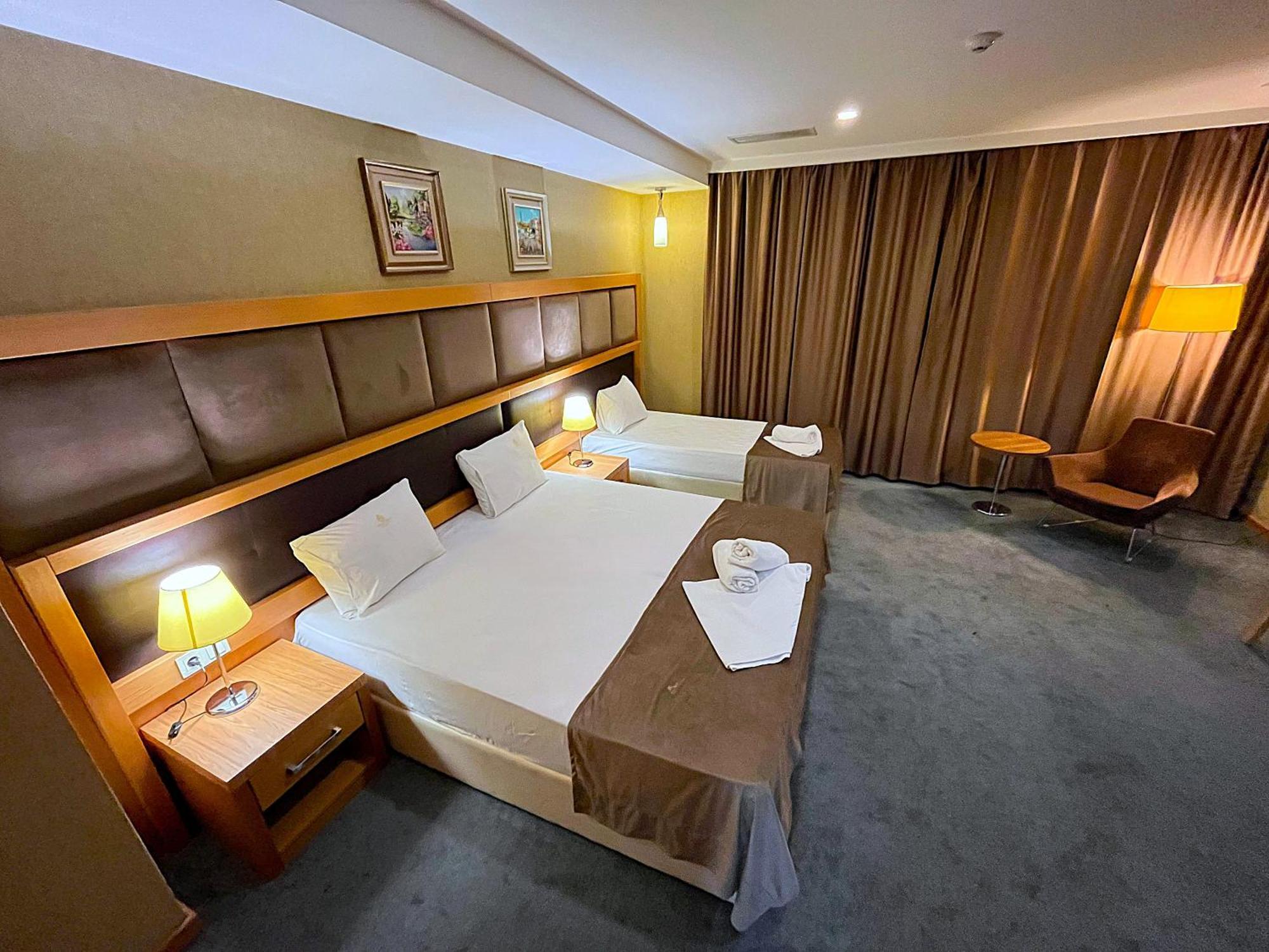 באקו Gm City Hotel חדר תמונה