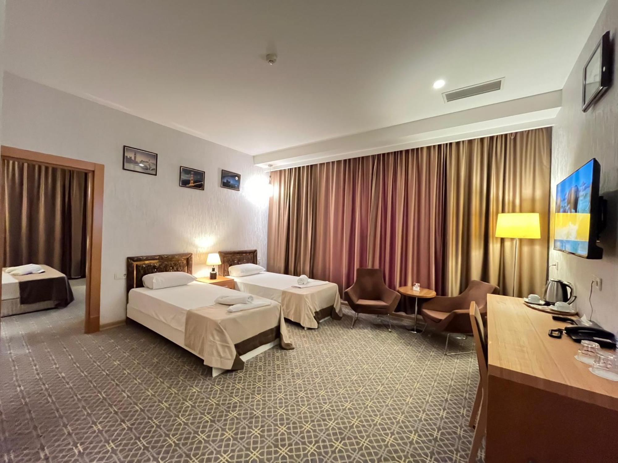 באקו Gm City Hotel מראה חיצוני תמונה